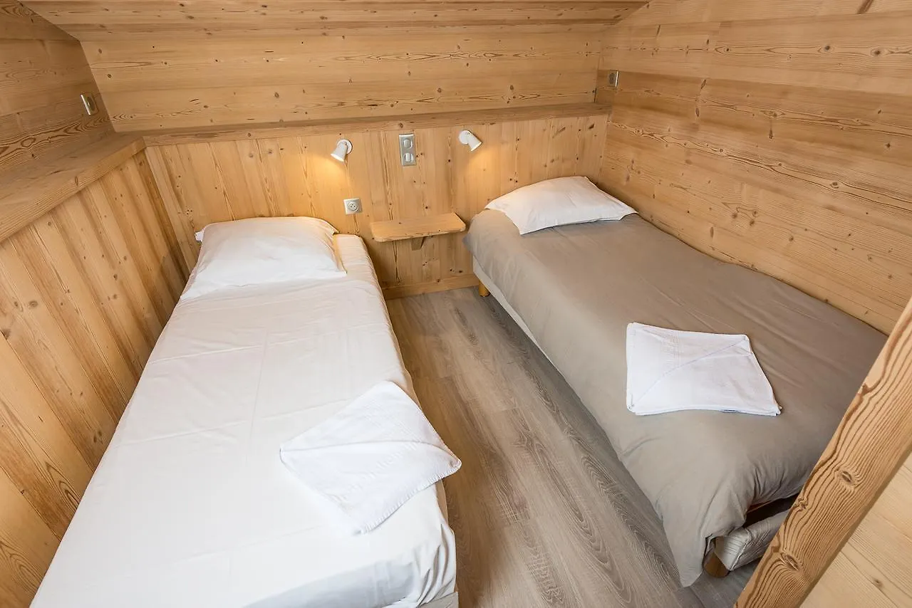 Hotel Flor'Alpes La Giettaz 2*,